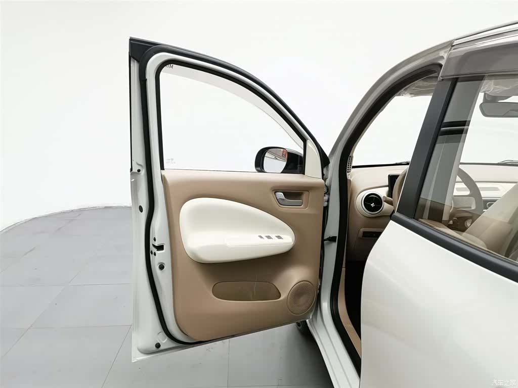Wuling MINIEV, 2025 8