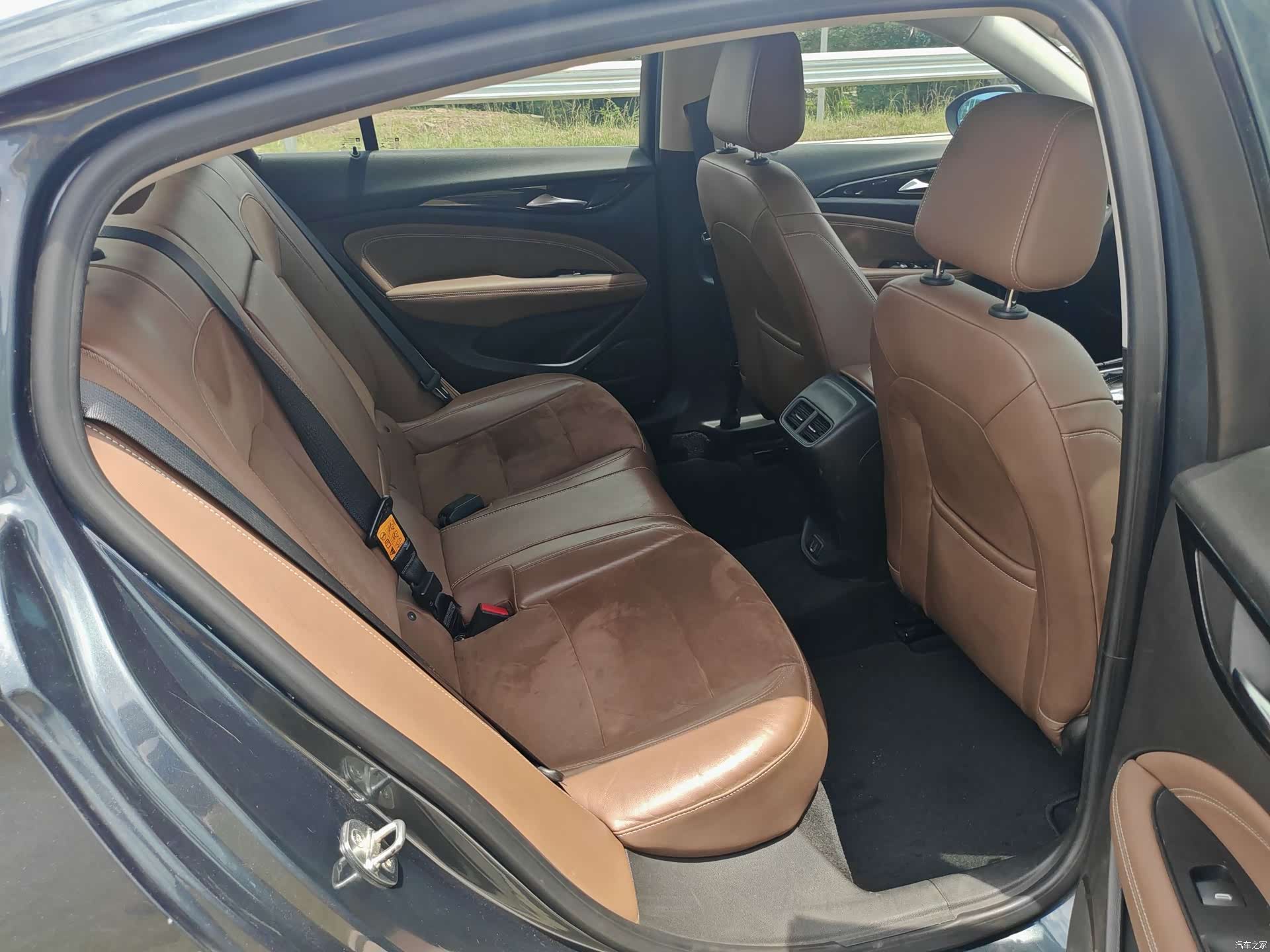 Buick Regal, 2019 11