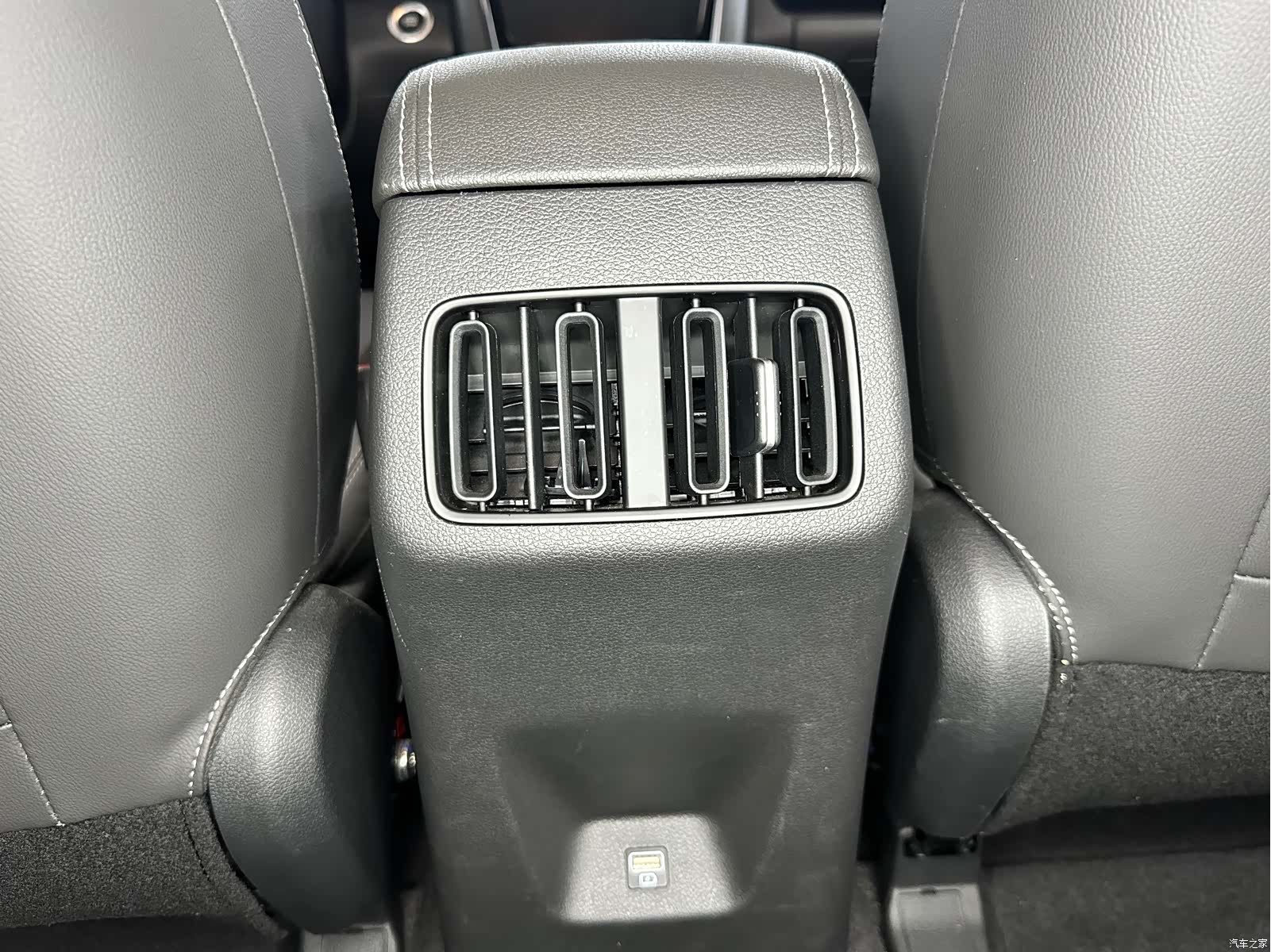 Hyundai ix35, 2023 26
