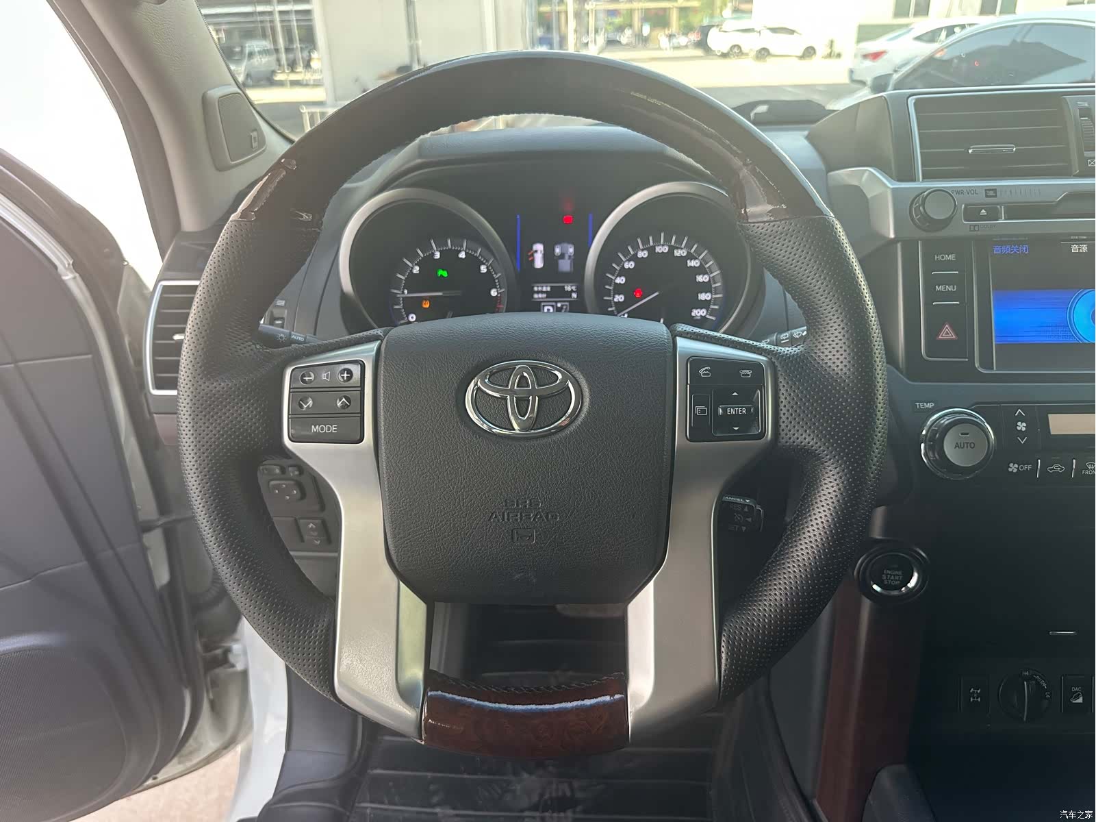 Toyota Prado, 2016 15