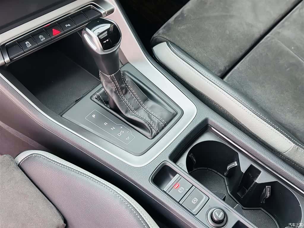 Audi Q3, 2022 19