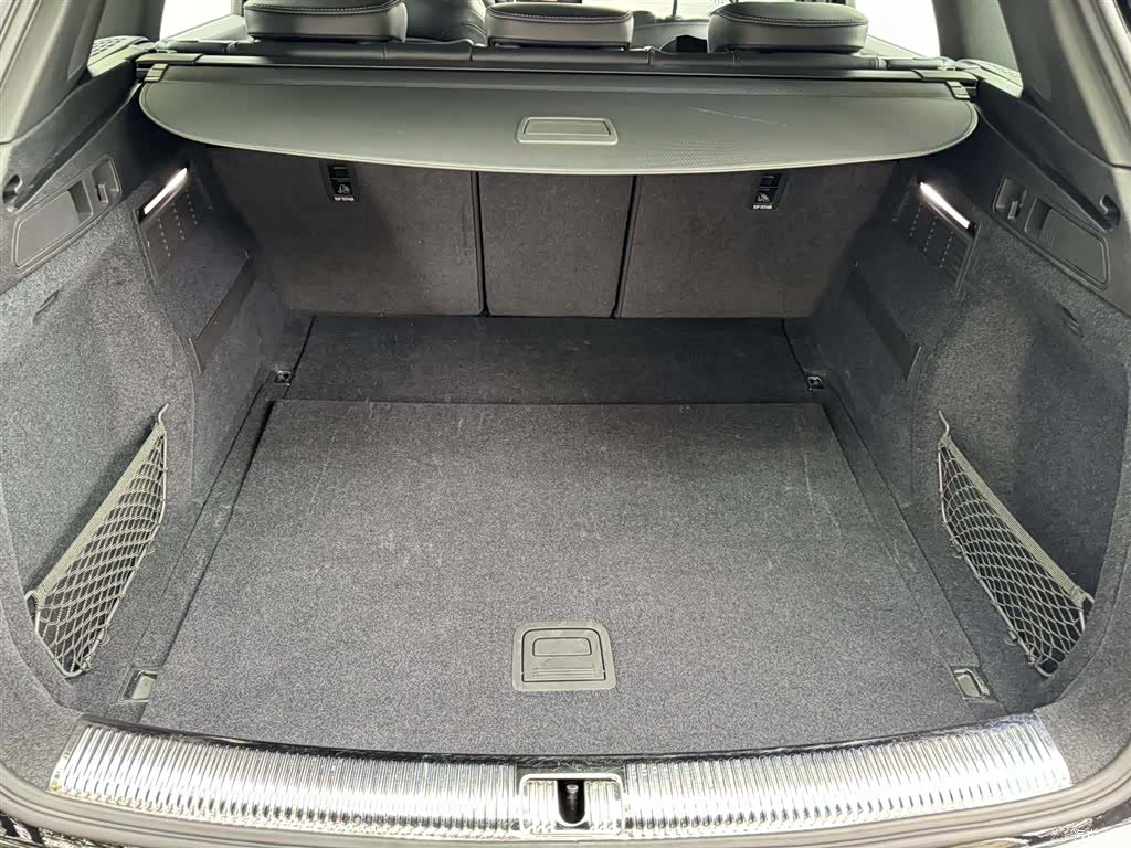 Audi Q5L, 2025 28