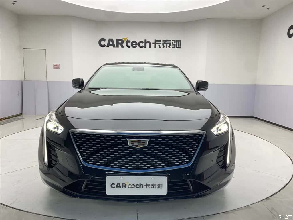 Cadillac CT6, 2023 3