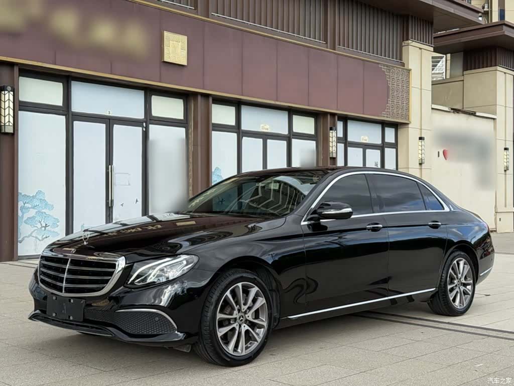 Mercedes-Benz E-Class, 2020 1