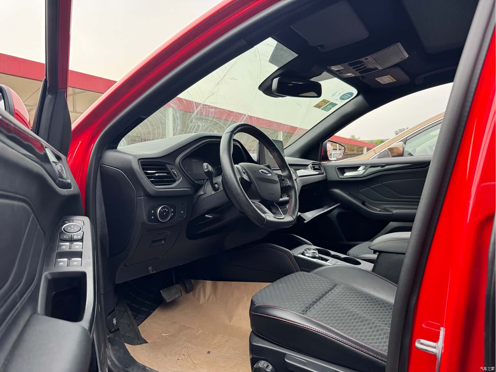 Ford Focus, 2019 3