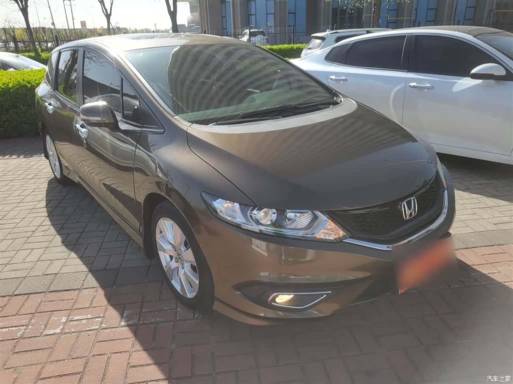 Honda Jade, 2016 4