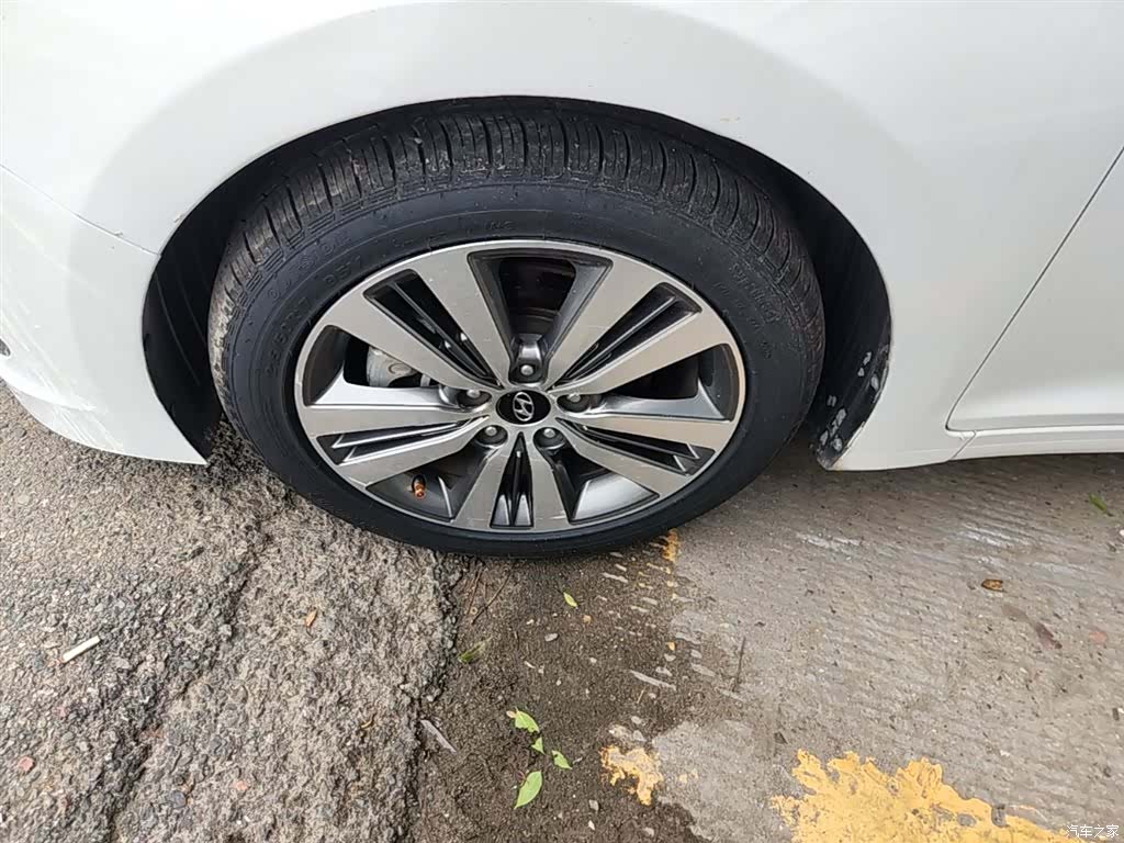 Hyundai GLS, 2017 23