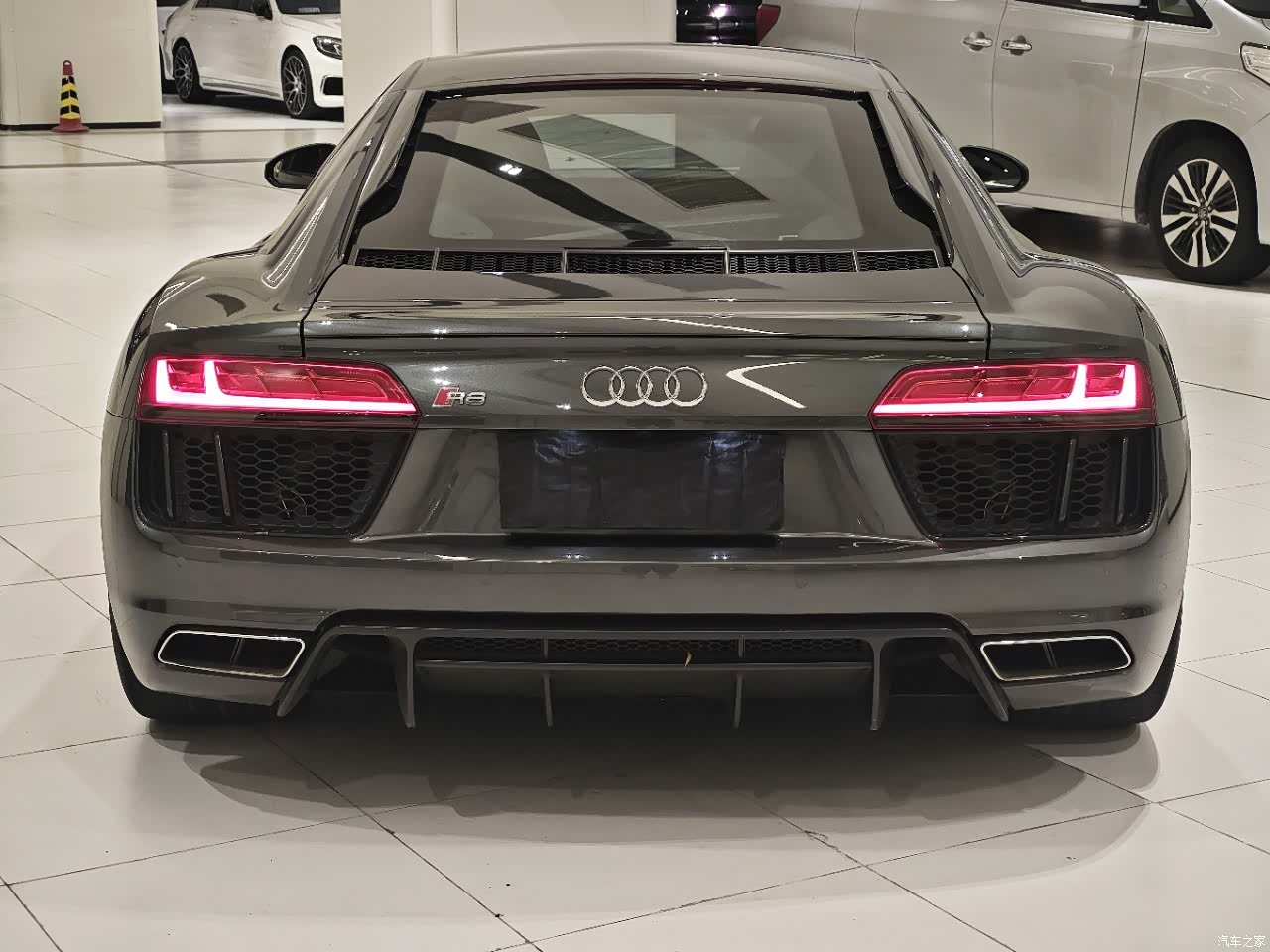 Audi R8, 2018 6