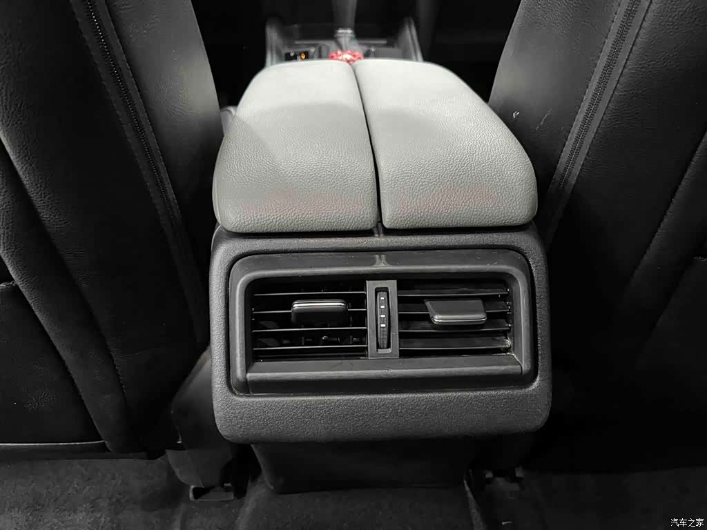Mazda CX-50, 2023 14