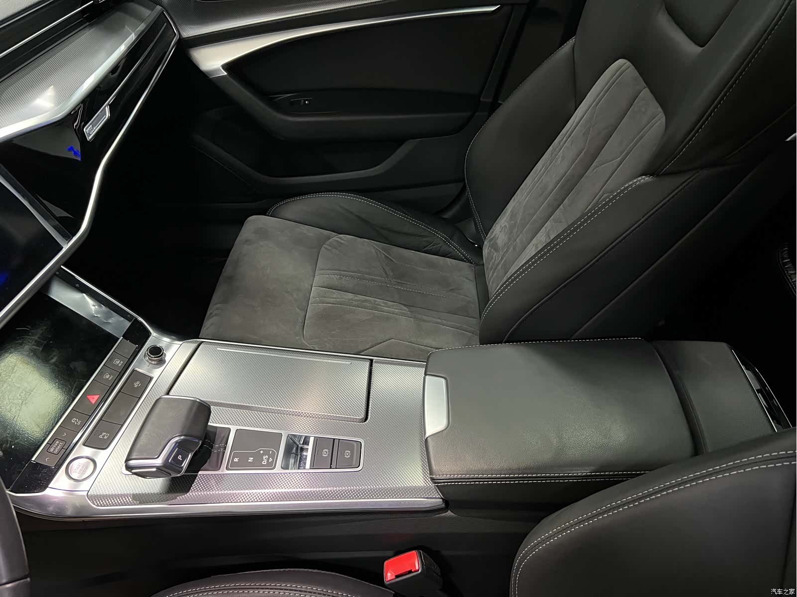 Audi A6L, 2020 7