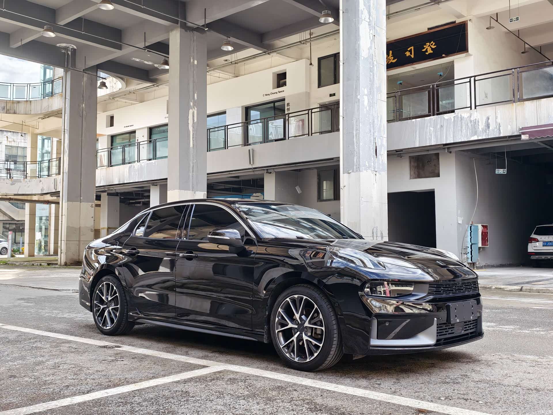 Lynk & Co 01, 2020 3