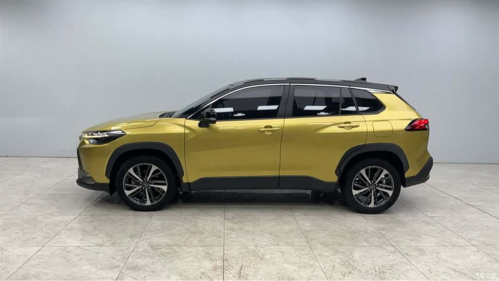 Toyota Frontlander, 2022 27