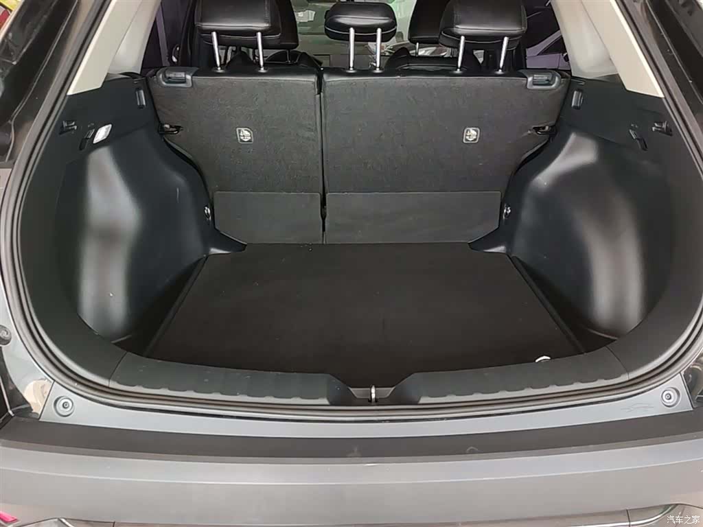 Toyota Frontlander, 2024 19