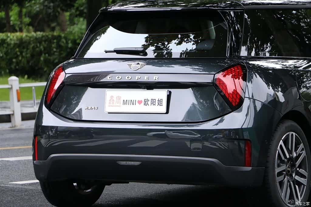 Mini Cooper, 2025 7