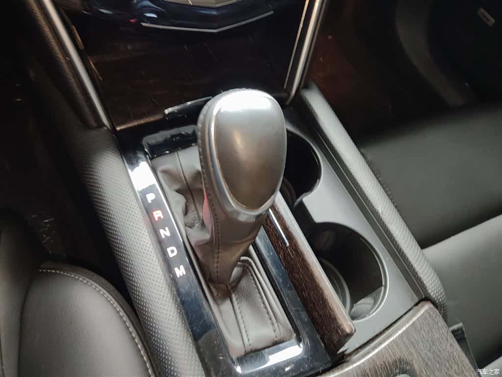 Cadillac XTS, 2018 14