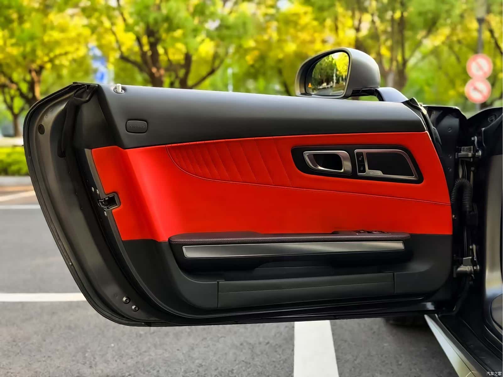 MG AMG, 2020 15
