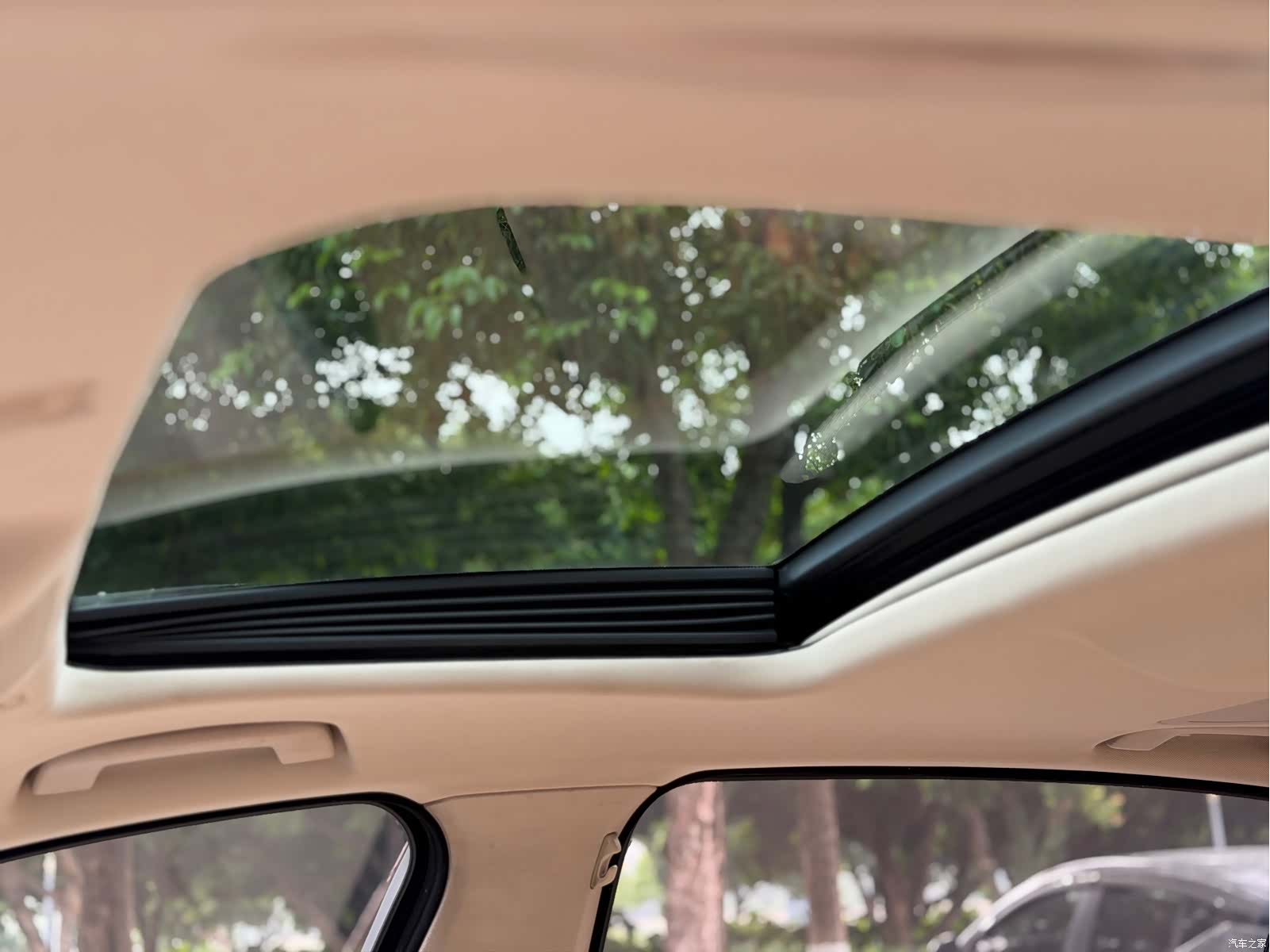 BMW 5 Series, 2010 14