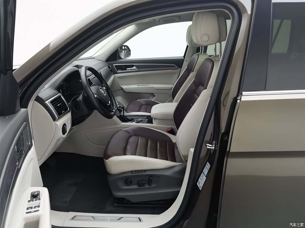 Volkswagen Teramont, 2017 10