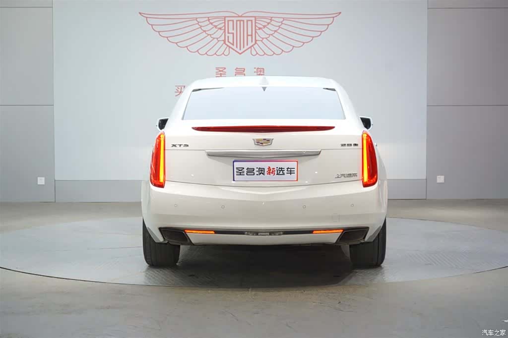 Cadillac XTS, 2017 все фото