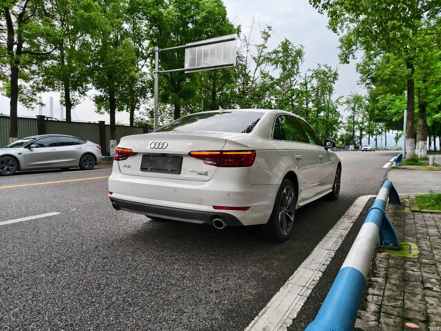 Audi A4L, 2017 9