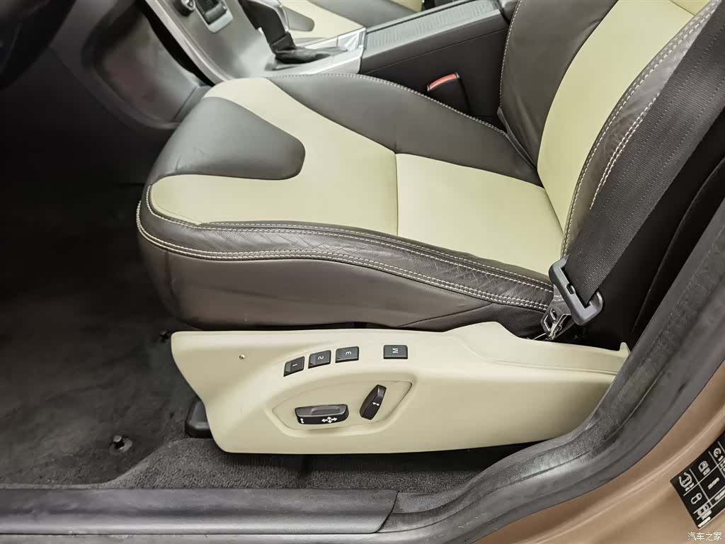 Volvo XC60, 2013 20