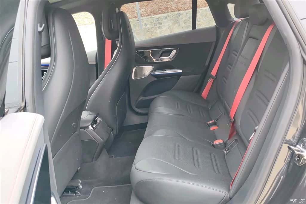 Mercedes-Benz EQE, 2023 8
