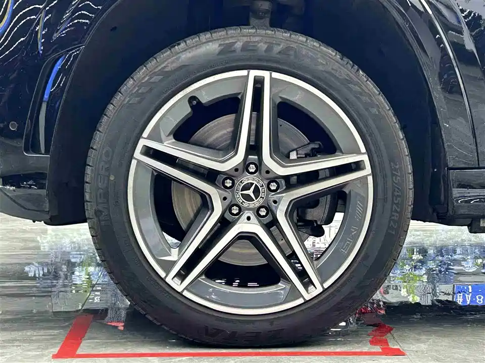 Mercedes-Benz GLS Mercedes-Benz GLS