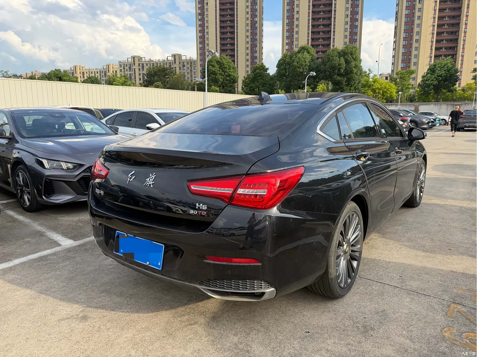Hongqi H5, 2021 11