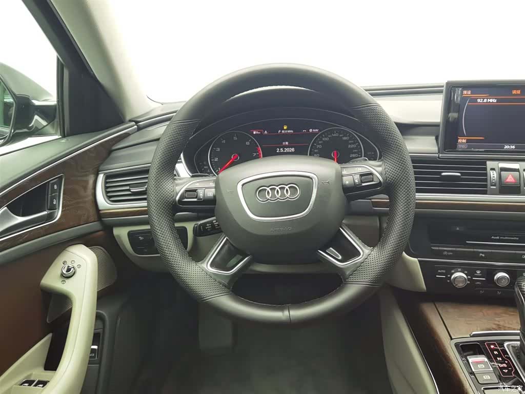 Audi A6L, 2016 11