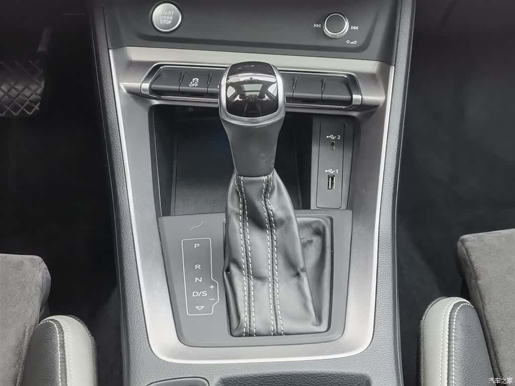 Audi Q3, 2019 13