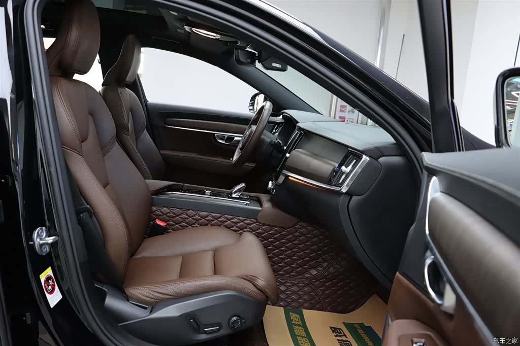 Volvo S90, 2022 17