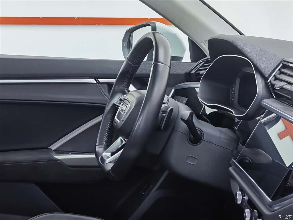 Audi Q3, 2019 22