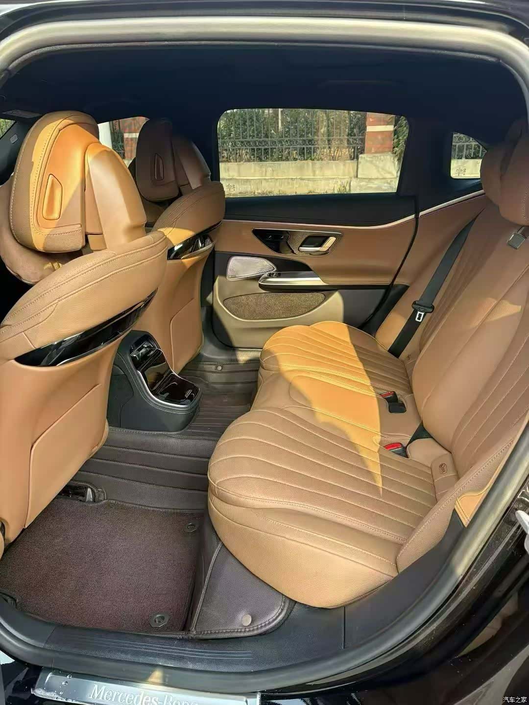 Mercedes-Benz E-Class, 2024 все фото