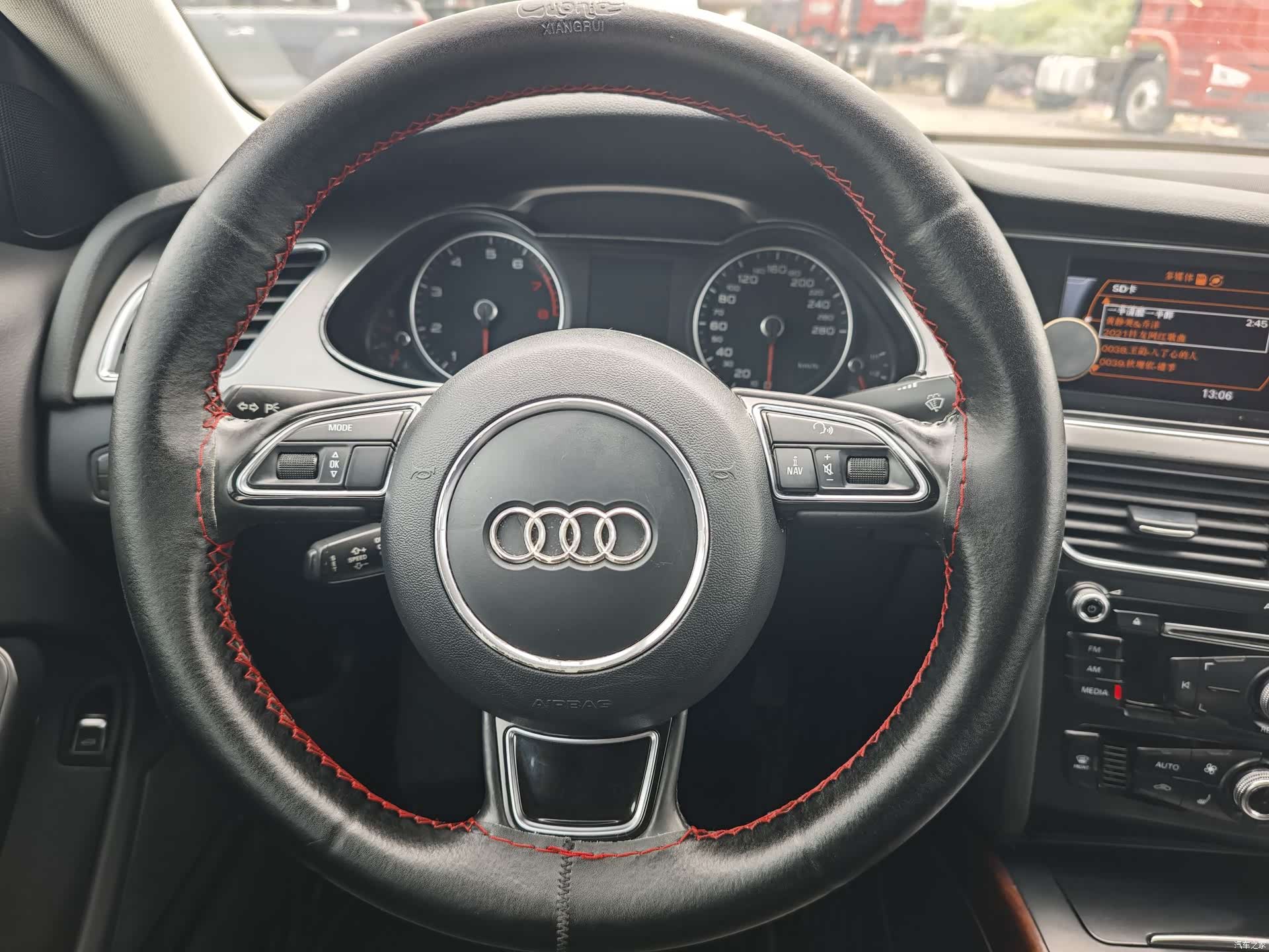 Audi A4L, 2012 10