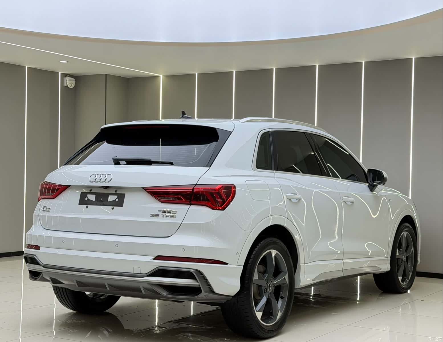 Audi Q3, 2022 6