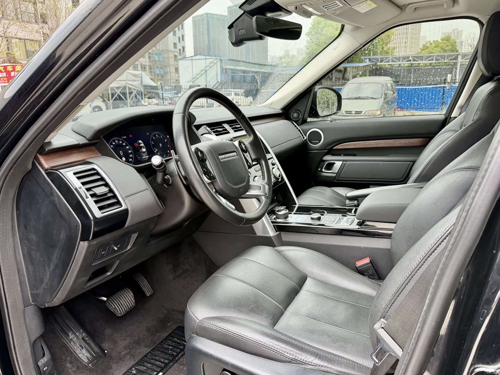 Land Rover Discovery, 2020 10