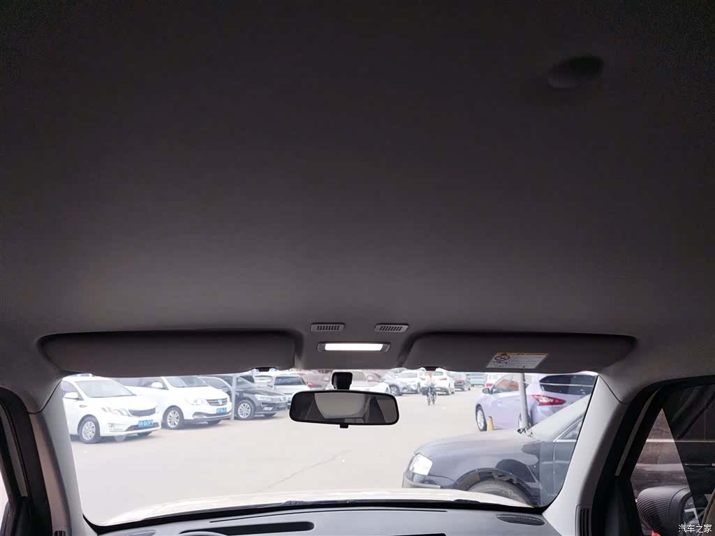 Geely Panda, 2025 18