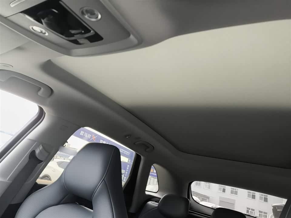 BYD Sea Lion 07 DM-i