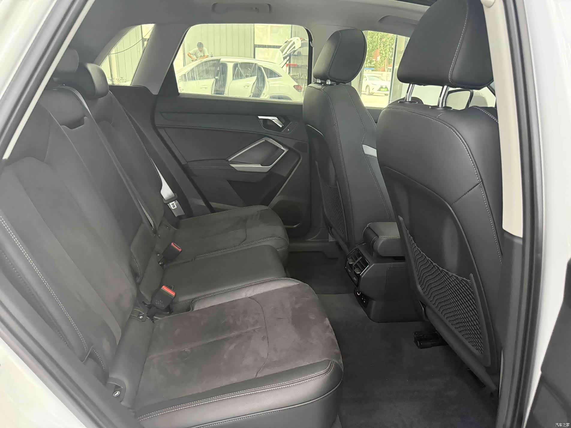 Audi Q3, 2023 9
