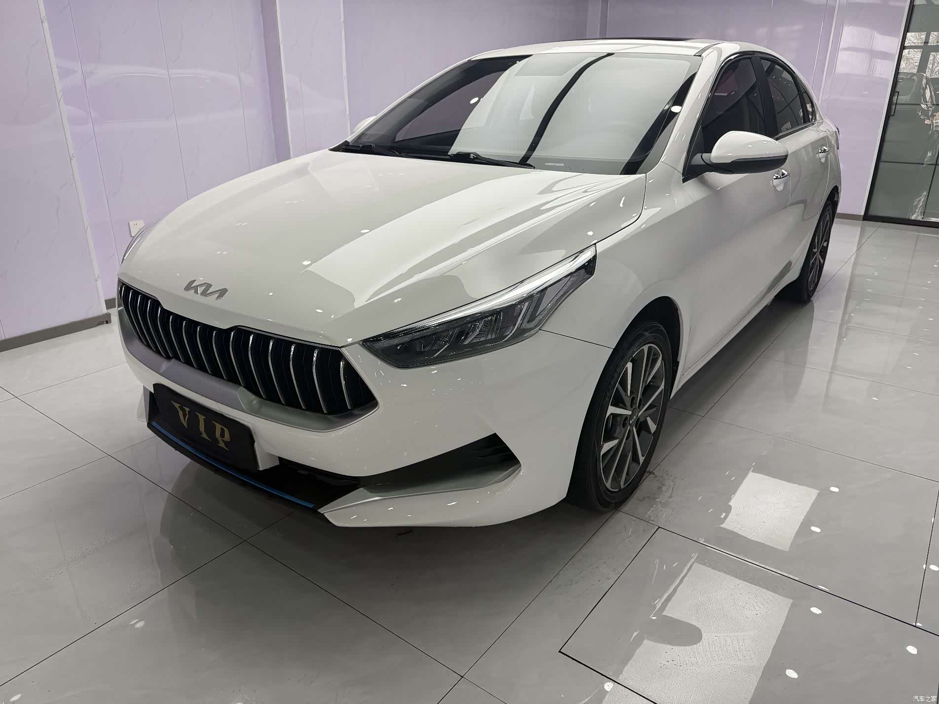 Kia K3, 2022 1