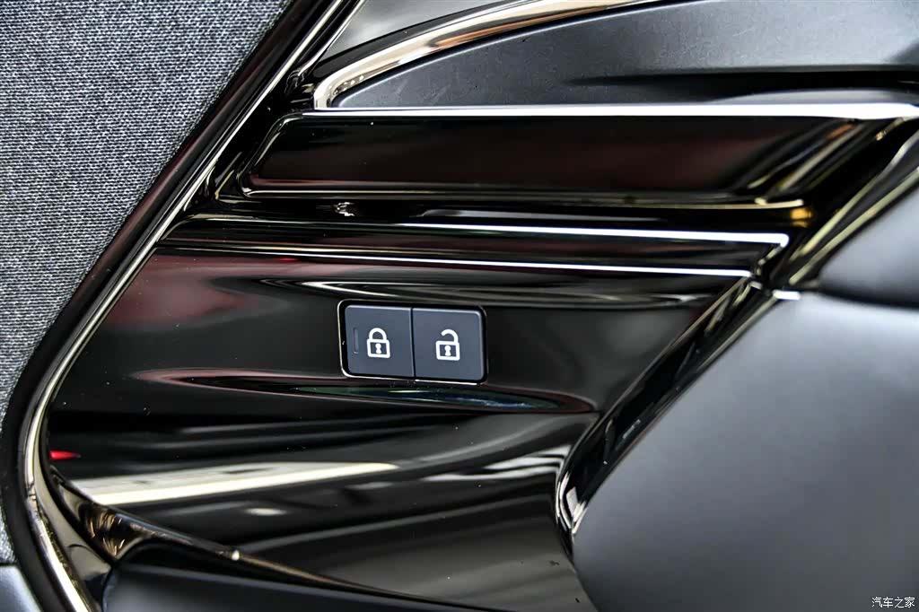 Land Rover Range Rover, 2025 28