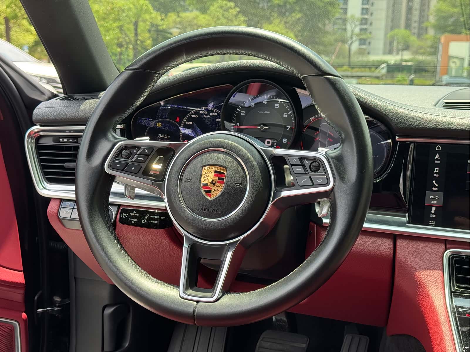 Porsche Panamera, 2017 9