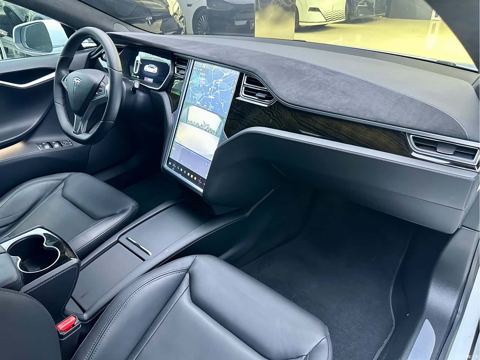 Tesla Model S, 2016 11