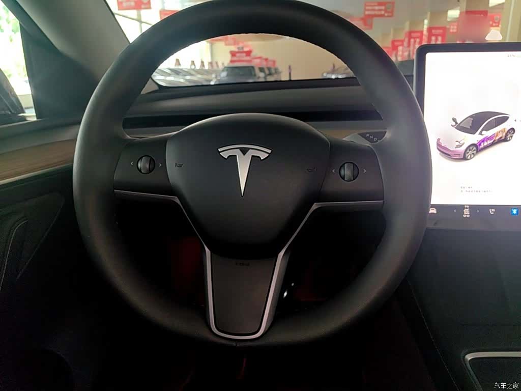 Tesla Model Y, 2022 11