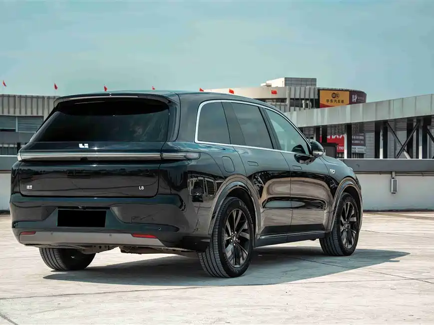 Li Auto Ideal L8