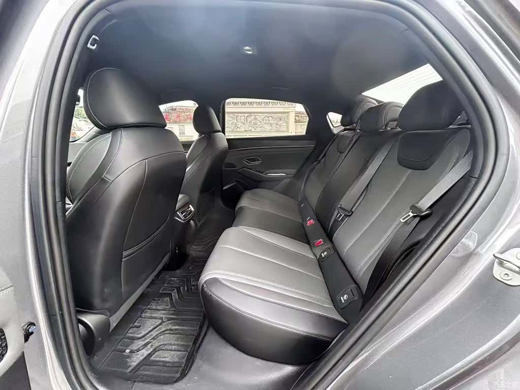 BYD Qin, 2025 13