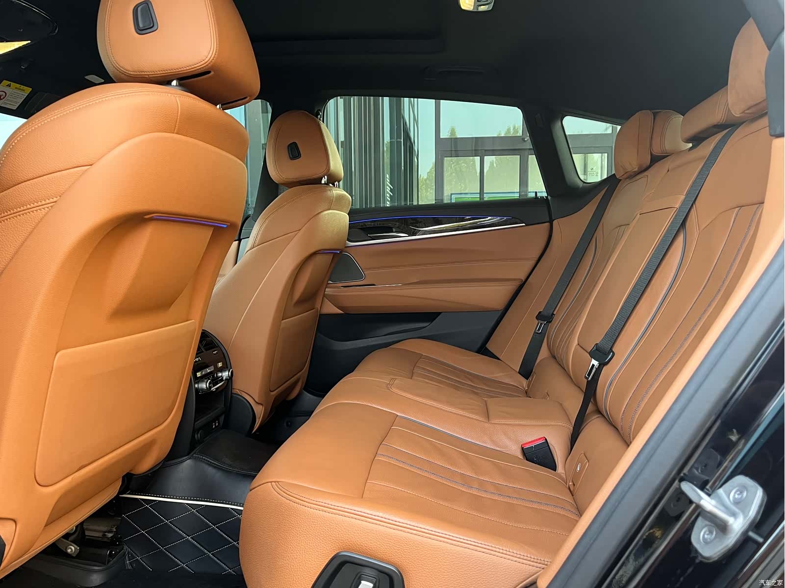 BMW 6 Series GT, 2023 9