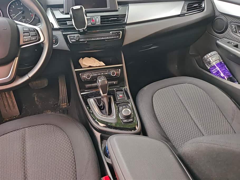 BMW 2 series station wagon