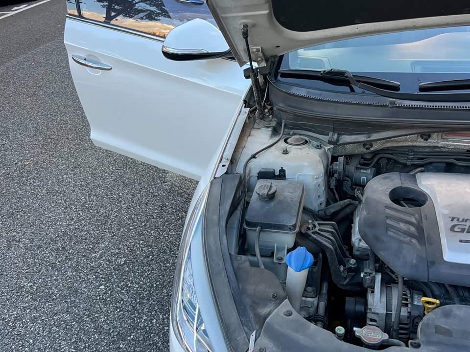 Hyundai Sonata Hyundai Sonata