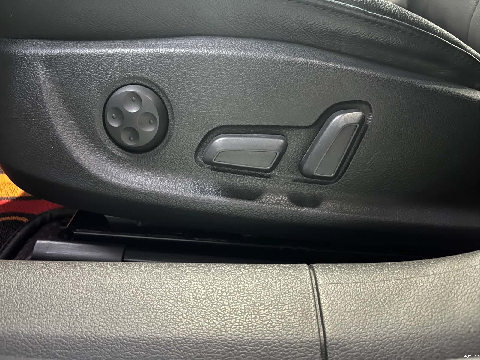 Audi A4L, 2019 28